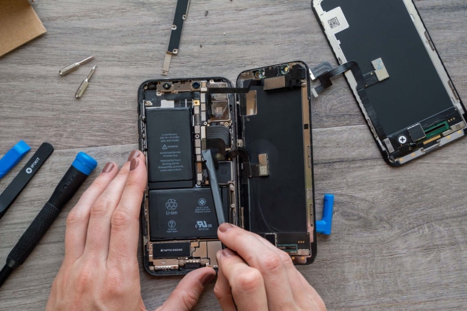 Ankara samsung telefon tamircisi batarya değişimi telefon yedek parçası